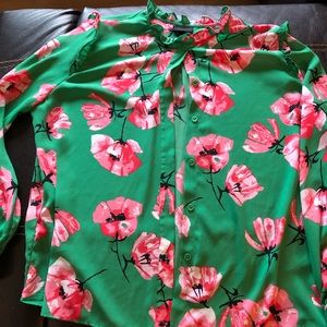 XL green and pink floral blouse
